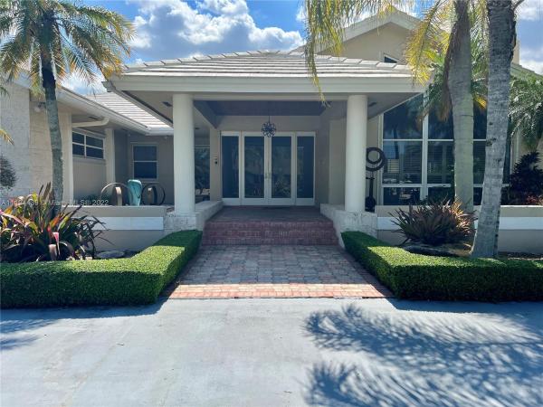 The Falls, 13720 SW 105th Ave, Kendall, Florida 33176, image 1