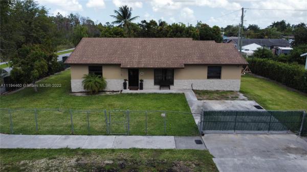 Friedland Manor, 401 SW 8th Ave, Florida City, Florida 33034, image 1