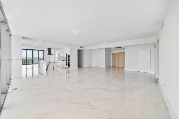 Parque Towers, 330 Sunny Isles Blvd #5-PH04, Sunny Isles Beach, Florida 33160, image 2