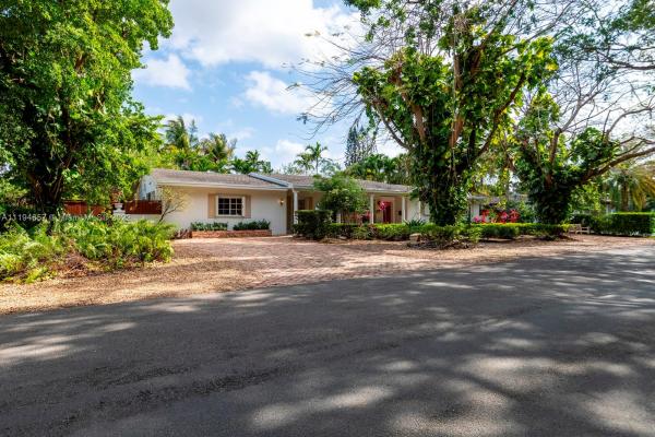 Cherry Grove, 9375 SW 92nd St, Kendall, Florida 33176, image 1