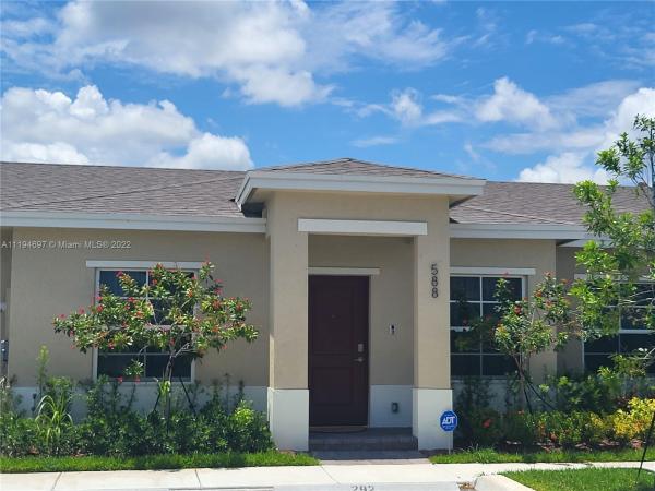 Keys Pointe, 588 NE 4th Ave, Florida City, Florida 33034, image 2