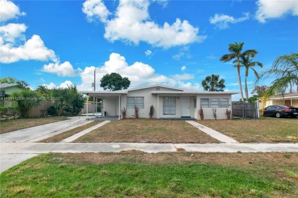 Lantana Heights, 1415 W Branch St, Lantana, Florida 33462, image 2