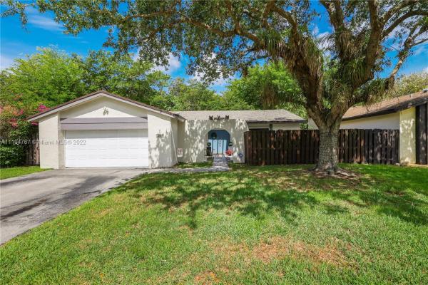 The Crossings, 13568 SW 108th Street Cir N, The Crossings, Florida 33186, image 2