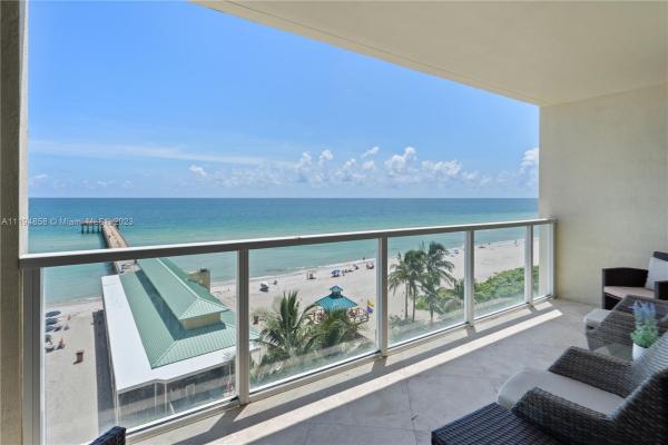 La Perla, 16699 Collins Ave #702, Sunny Isles Beach, Florida 33160, image 1