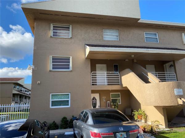 Vista Del Lago, 2608 W 60th St #120, Hialeah, Florida 33016, image 1