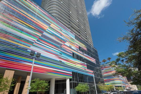 Brickell Heights East, 45 SW 9th St #4101, Miami, Florida 33130, image 2