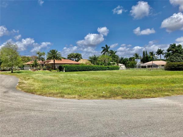 The Trails, SW 52nd Mnr, Pembroke Pines, Florida 33332, image 1