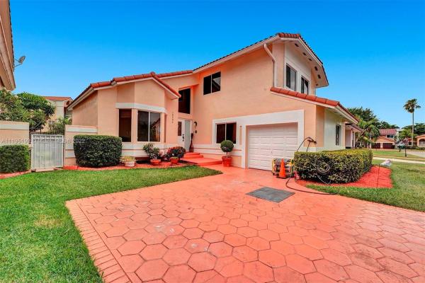 Harbour At The Moors, 18306 NW 61st Pl, Country Club, Florida 33015, image 1