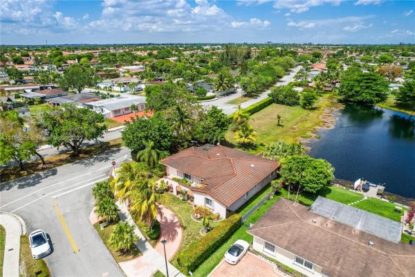 Sunset West, 6801 SW 134th Ave, Kendale Lakes, Florida 33183, image 1