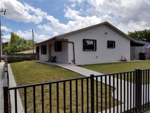 Driftwood Estates, 7400 Raleigh St, Hollywood, Florida 33024, image 2