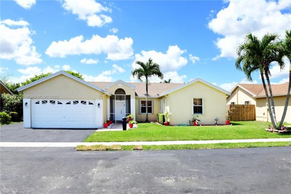 Banyan Estates, 9560 NW 52nd Ct, Sunrise, Florida 33351, image 1