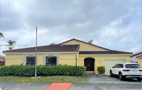 Poinciana Pointe, 630 SW 87th Ct, Fountainebleau, Florida 33174, image 1
