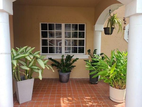 Blossoms At The Hammocks, 10030 Hammocks Blvd #101, The Hammocks, Florida 33196, image 1