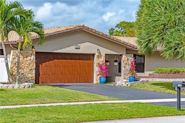 Royal Palm South, Plantation, Florida 33317, image 1