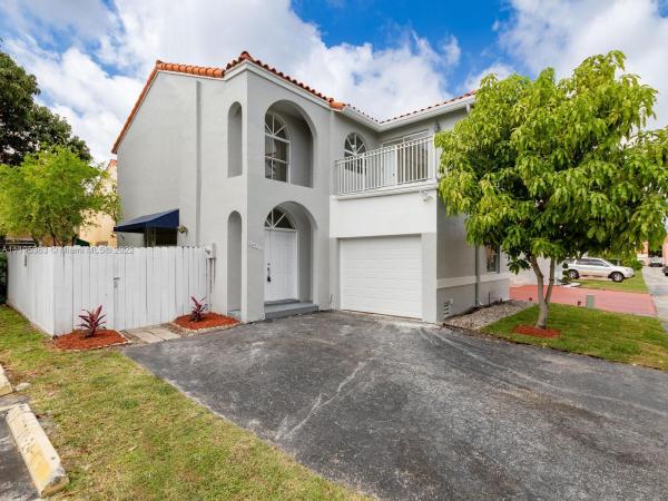 Galloway Lakes, 8586 NW 2nd St, Fountainebleau, Florida 33126, image 1