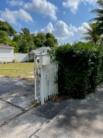 Shephard Heights, 1555 NW 127th St, North Miami, Florida 33167, image 1