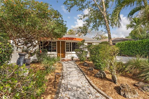 Central Miami, 3624 SW 58th Ave, Coral Terrace, Florida 33155, image 2