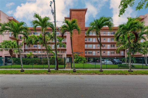 Marbella, 900 SW 84th Ave #214B, Westchester, Florida 33144, image 1