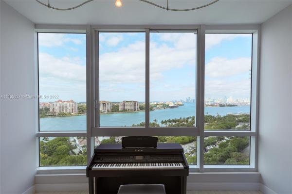 Continuum On South Beach The South Tower, 100 S Pointe Dr #1403, Miami Beach, Florida 33139, image 2