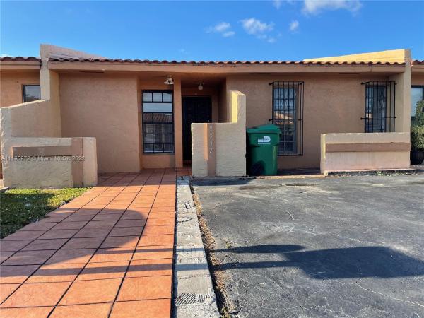 Villas Of Madeira, 9337 SW 5th Ln, Fountainebleau, Florida 33174, image 1