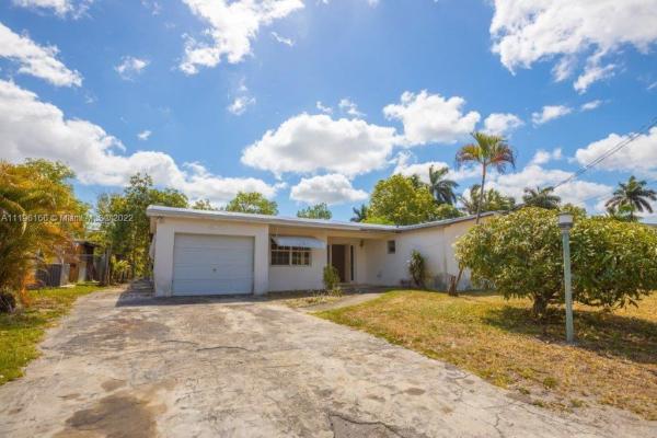 Oriole Estates, 4070 NW 35th Ave, Lauderdale Lakes, Florida 33309, image 2