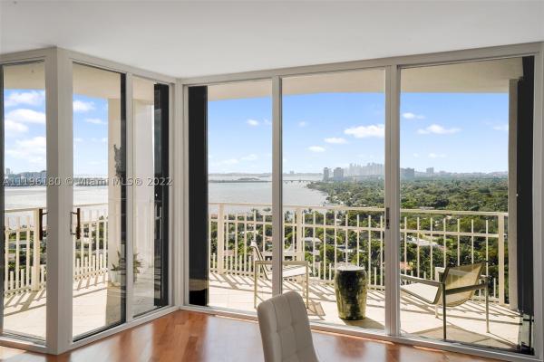 2000 Towerside Ter #TW8, Unincorporated Dade County, Florida 33138, image 1