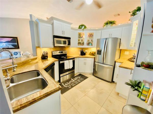 Lime Grove Estates, 19215 SW 123rd Ct, South Miami Heights, Florida 33177, image 2