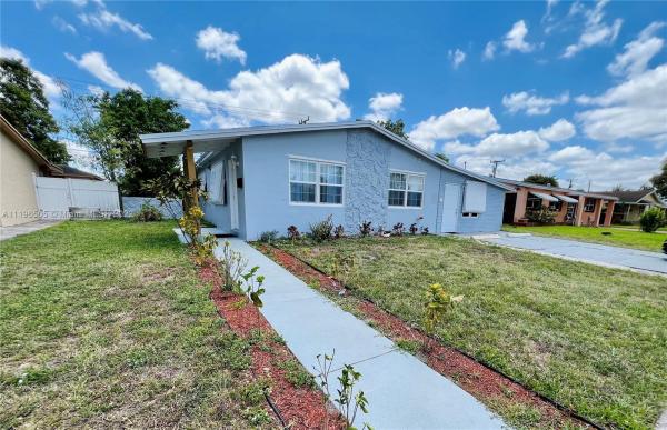 Sunrise Golf Village, 6220 NW 12th St, Sunrise, Florida 33313, image 2