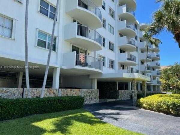 Cape Florida Club, 210 Sea View Dr #207, Key Biscayne, Florida 33149, image 1