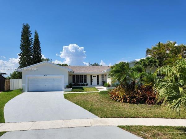 Old Cutler Common, 9737 SW 213th Ter, Cutler Bay, Florida 33189, image 1
