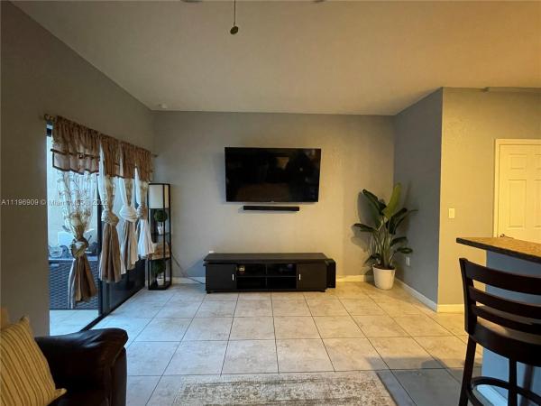 Martinique At Oasis, 573 SE 32nd Ter, Homestead, Florida 33033, image 2