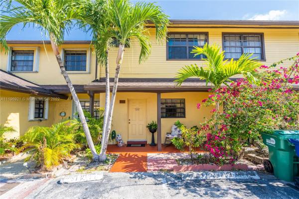 Townhomes Of Monterey, 1129 NE 210th Ter 0, Ives Estates, Florida 33179, image 1