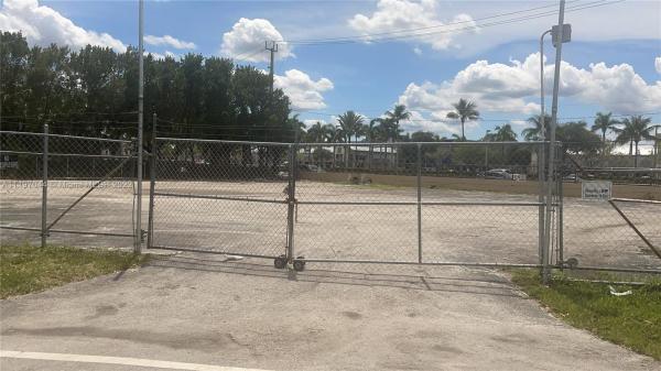 Sunshine City, 135 Nw Way, Plantation, Florida 33325, image 1