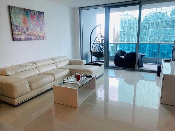 Epic Hotel & Residences, 200 Biscayne Boulevard Way #3113, Miami, Florida 33131, image 2