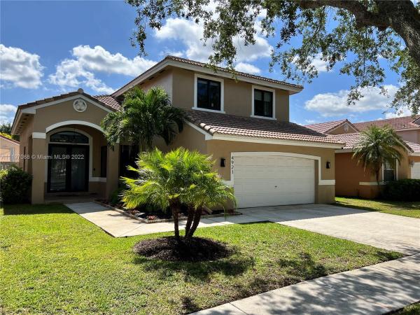 Gardens At Huntington, 4921 SW 152nd Ave, Miramar, Florida 33027, image 1