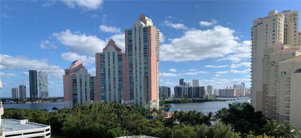 Parc Central Aventura South, 3300 NE 191st St #1016, Aventura, Florida 33180, image 2
