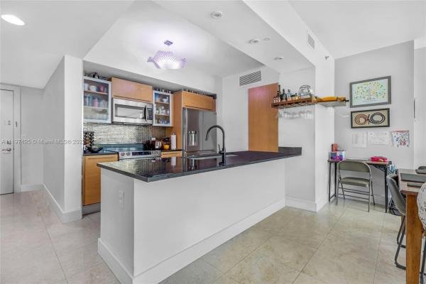 The Plaza On Brickell West, 951 Brickell Ave #710, Miami, Florida 33131, image 2