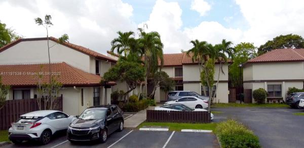 Village Homes In The Crossings, 13234 SW 110th Ter #39-2, The Crossings, Florida 33186, image 2