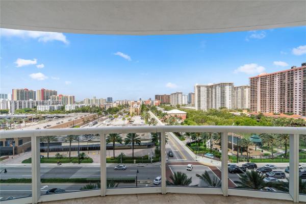 Ocean Four, 17201 Collins Ave #906, Sunny Isles Beach, Florida 33160, image 1