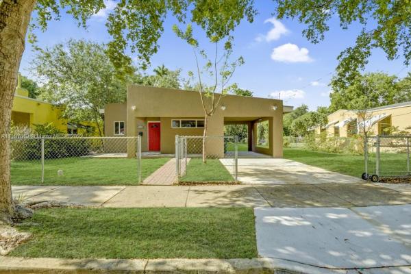 Bowling Green, 900 NW 52nd St, Miami, Florida 33127, image 1