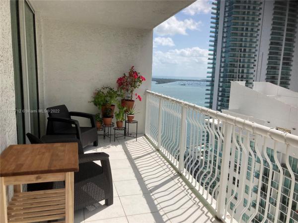 The Club At Brickell Bay, 1200 Brickell Bay Dr #3117, Miami, Florida 33131, image 2