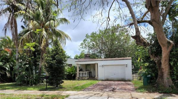 5814 SW 41st St, Unincorporated Dade County, Florida 33155, image 2