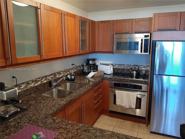 Roney Palace, 2301 Collins Ave #1135, Miami Beach, Florida 33139, image 2
