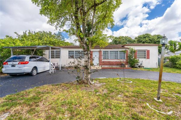 Brandon Park, 531 NW 152nd St, Golden Glades, Florida 33169, image 1