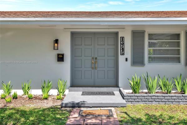 Green Briar Acres, 13745 SW 82nd Ct, Palmetto Bay, Florida 33158, image 1