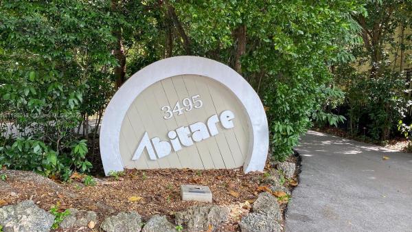Abitare, 3167 Via Abitare Way #5, Miami, Florida 33133, image 1