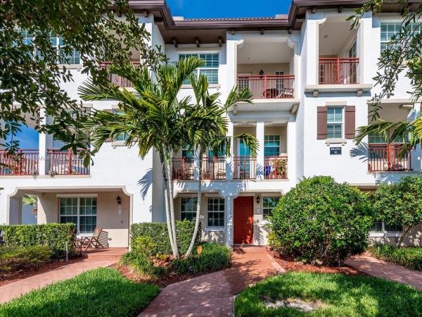 Montclair, 2811 SW 120th Ter, Miramar, Florida 33025, image 2