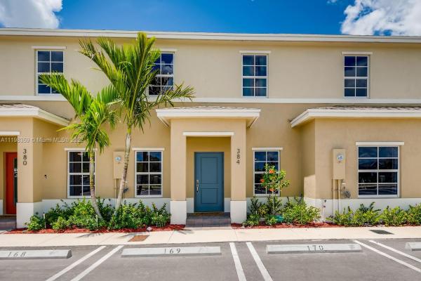 Keys Pointe, 314 NE 5th Pl, Florida City, Florida 33034, image 2