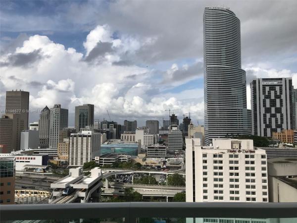Brickell On The River North Tower, 31 SE 5th St #2101, Miami, Florida 33131, image 2