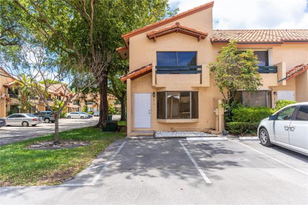 Dadeland Cove, 7810 SW 102nd Ln, Kendall, Florida 33156, image 2